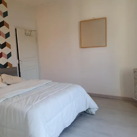 Maison Familiale Dans Les Vignes *